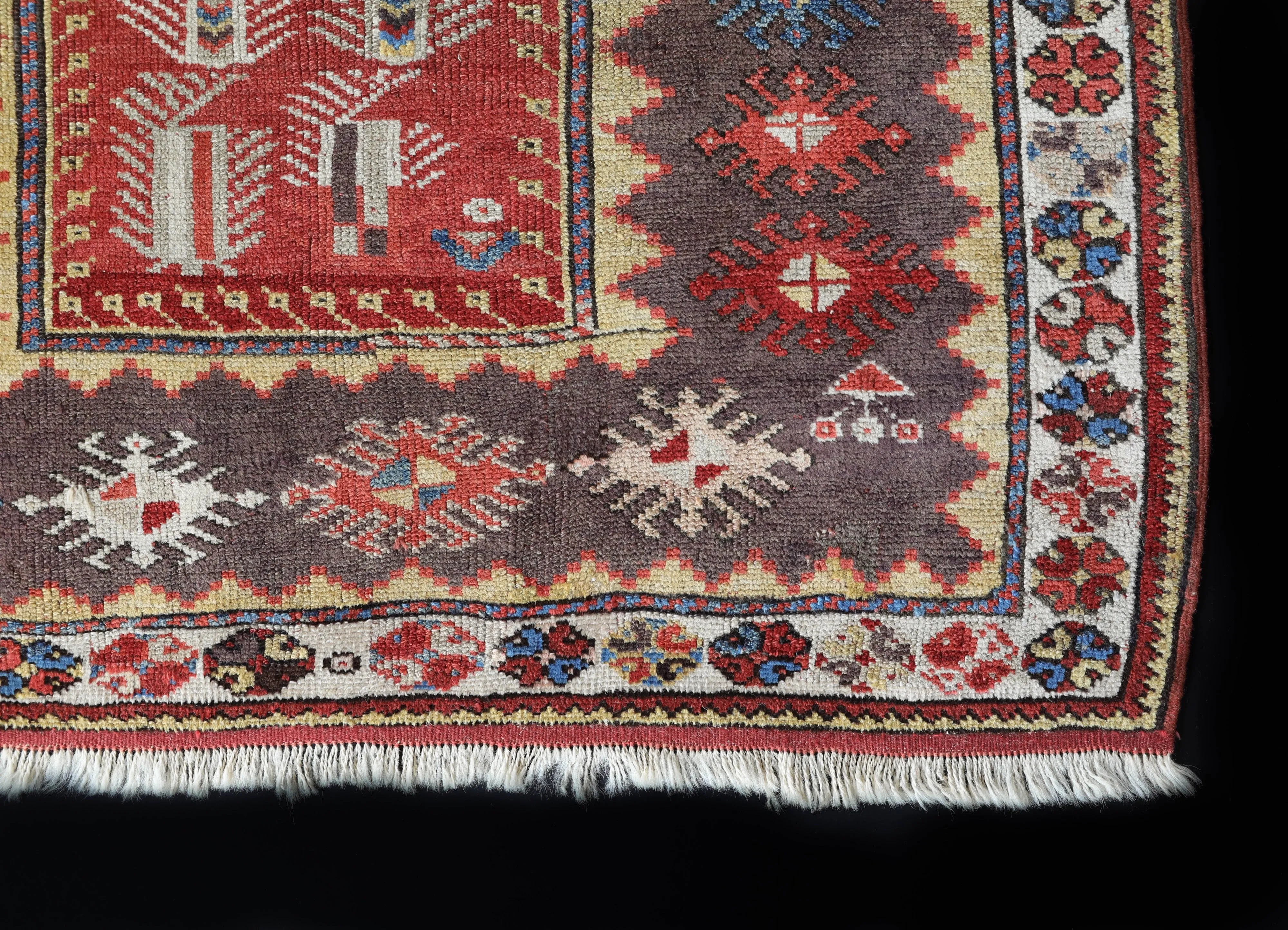 Antique Ada Milas Rug 3'8"x5'2"