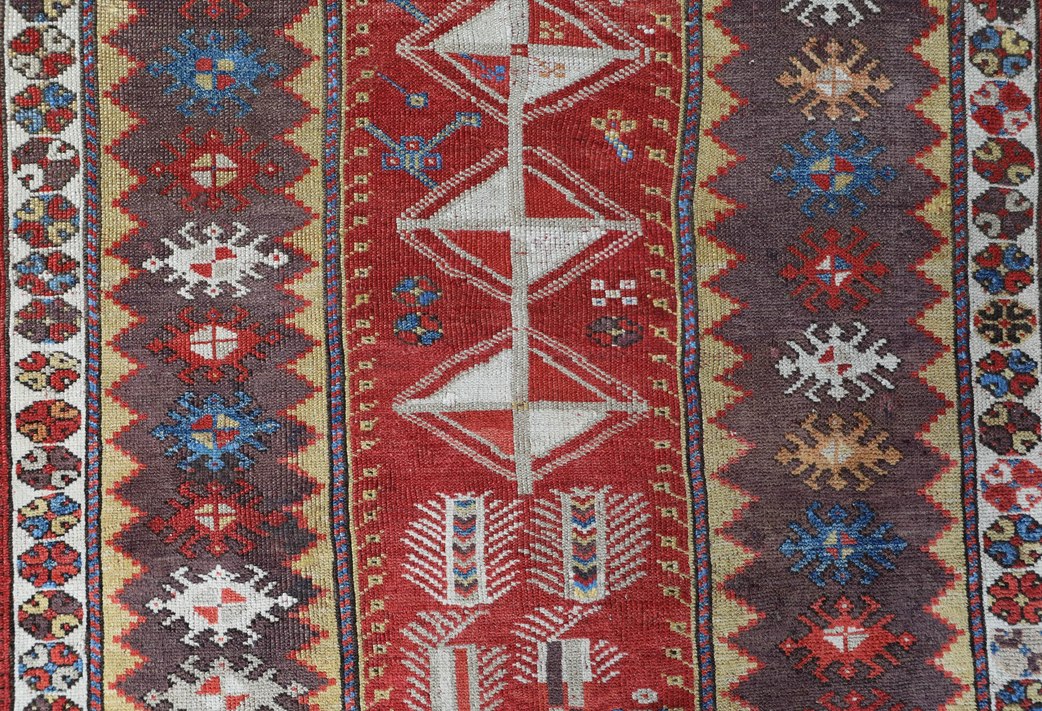 Antique Ada Milas Rug 3'8"x5'2"