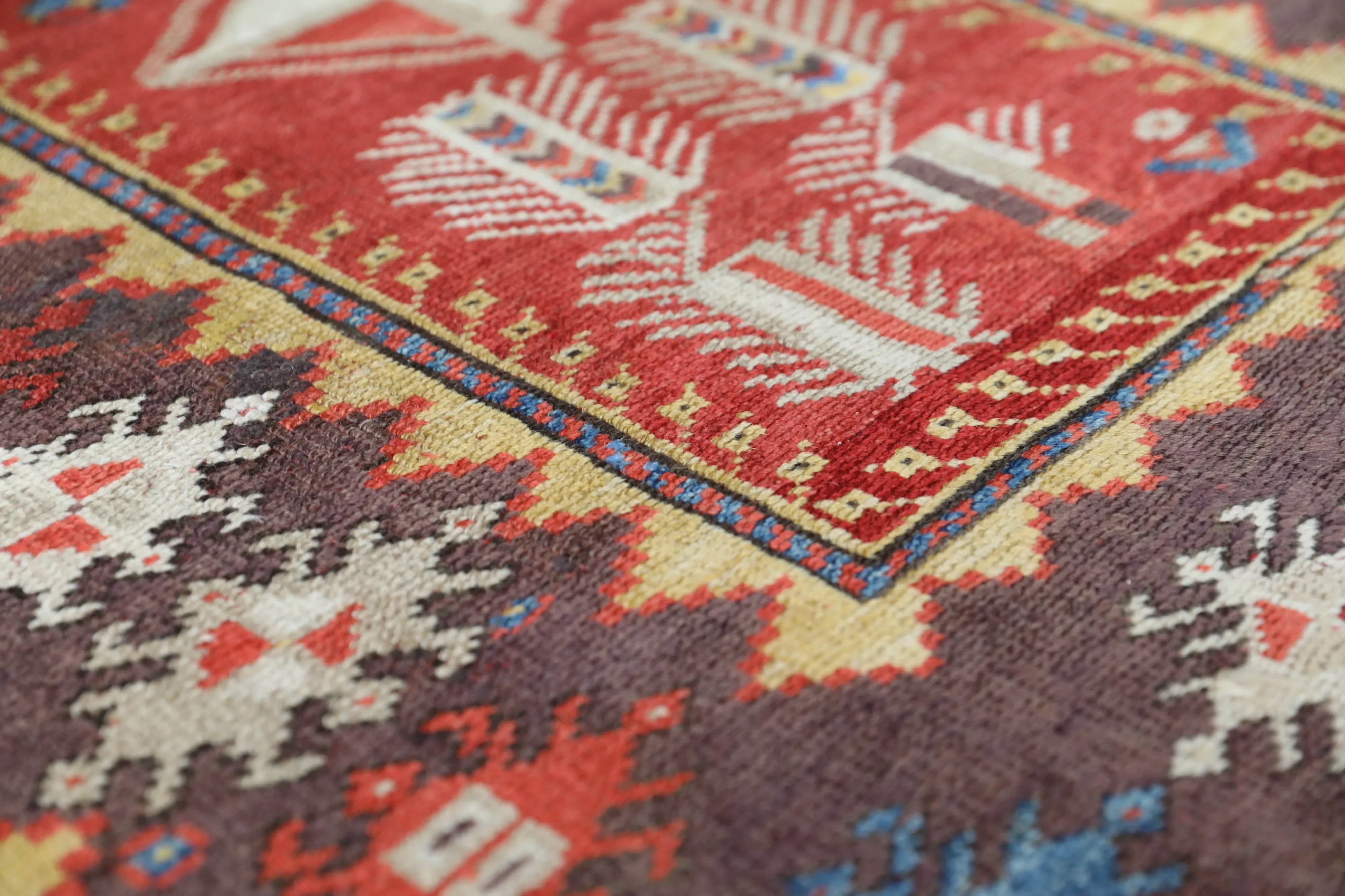 Antique Ada Milas Rug 3'8"x5'2"