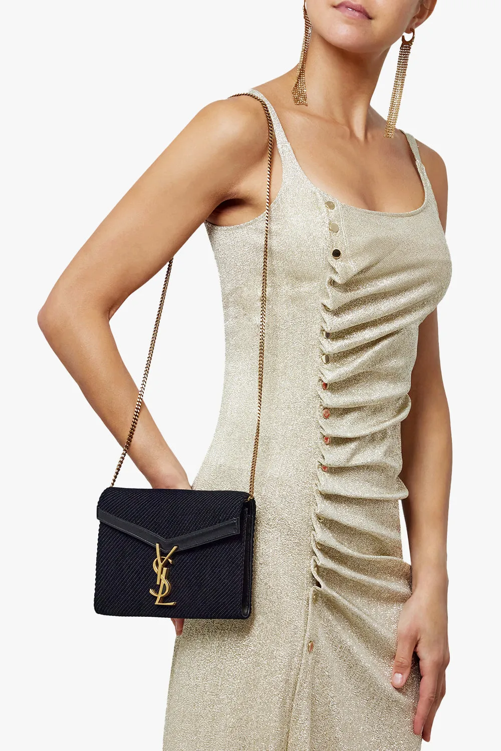 CASSANDRA VELVET WALLET ON CHAIN | BLACK