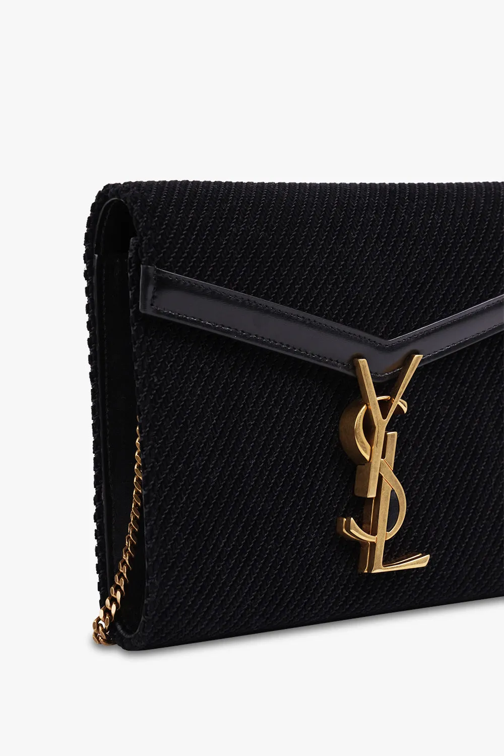 CASSANDRA VELVET WALLET ON CHAIN | BLACK