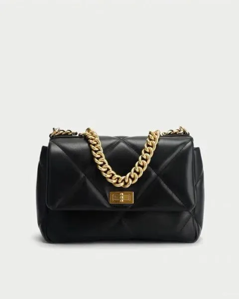 CC 19 Flap Bag