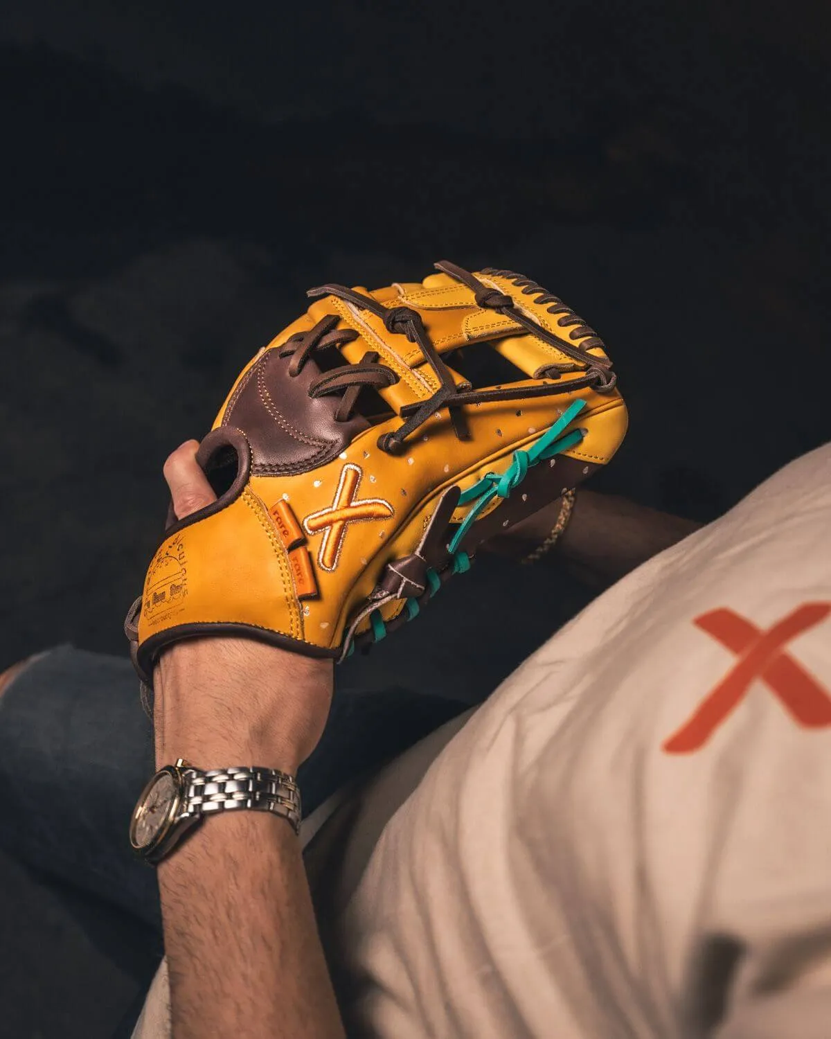 cheeseburger glove | rare edition (20)