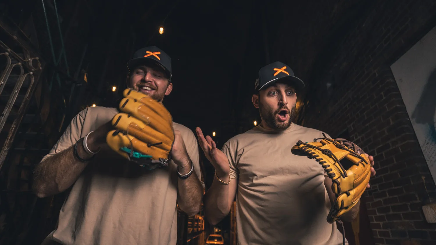 cheeseburger glove | rare edition (20)