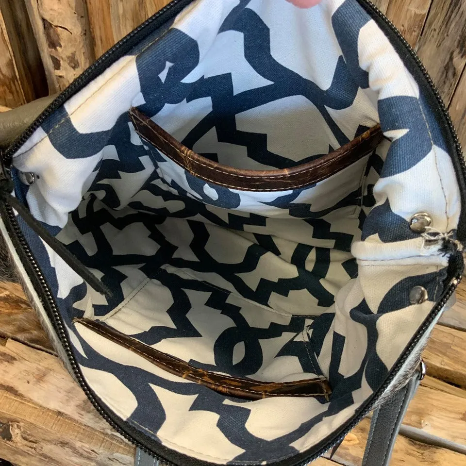 Crossbody -  #16229