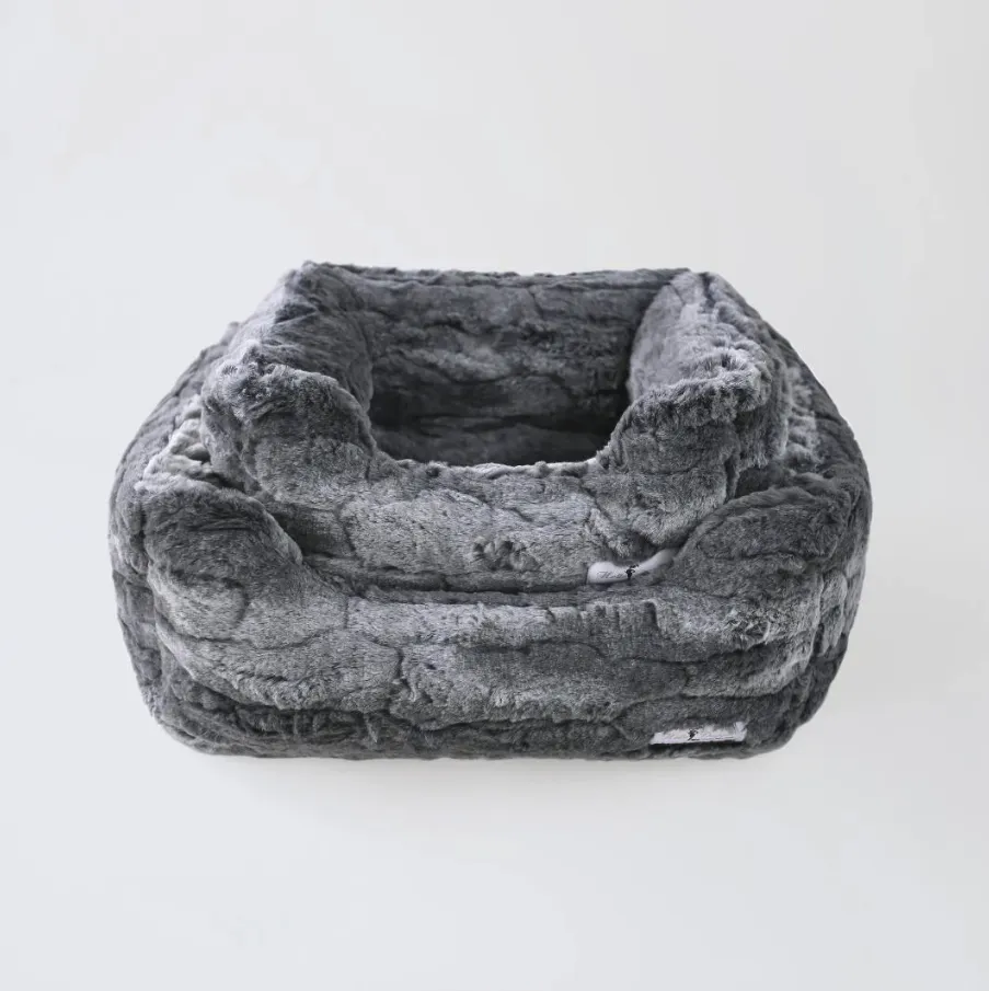 Deluxe Dog Beds - Red Fox