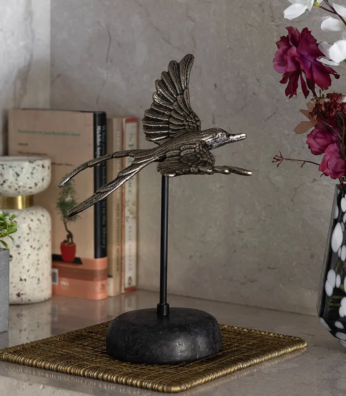 Feathered friend Sculpture