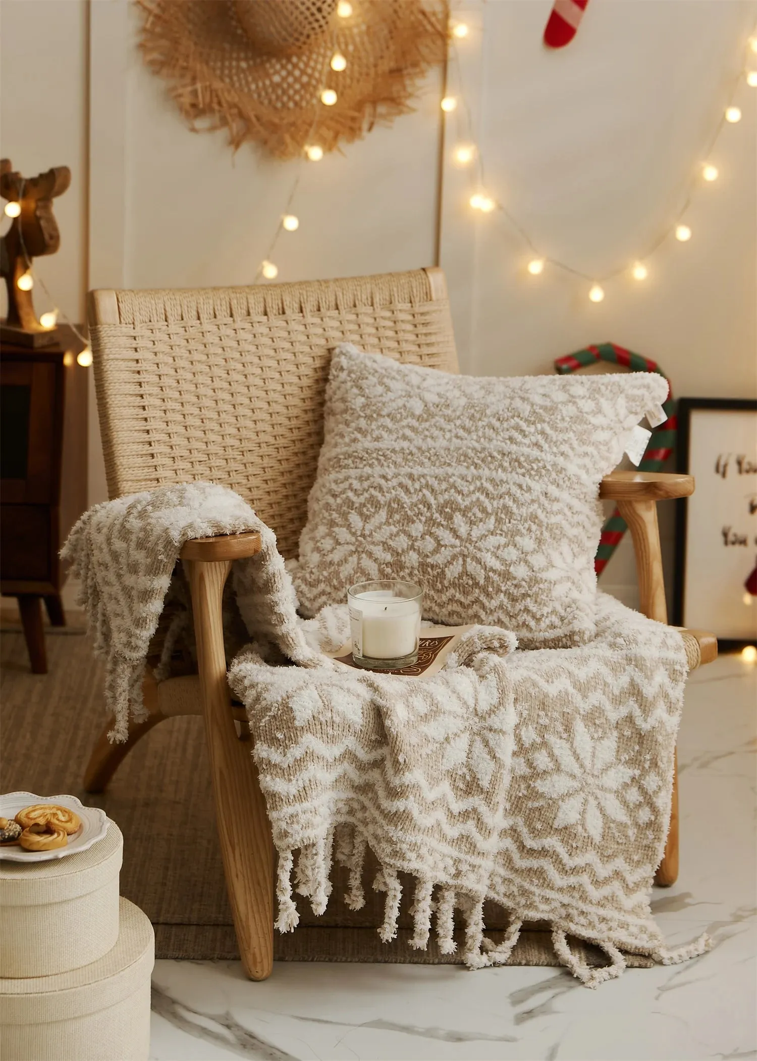 Festive Chunky Knit Christmas Blankets