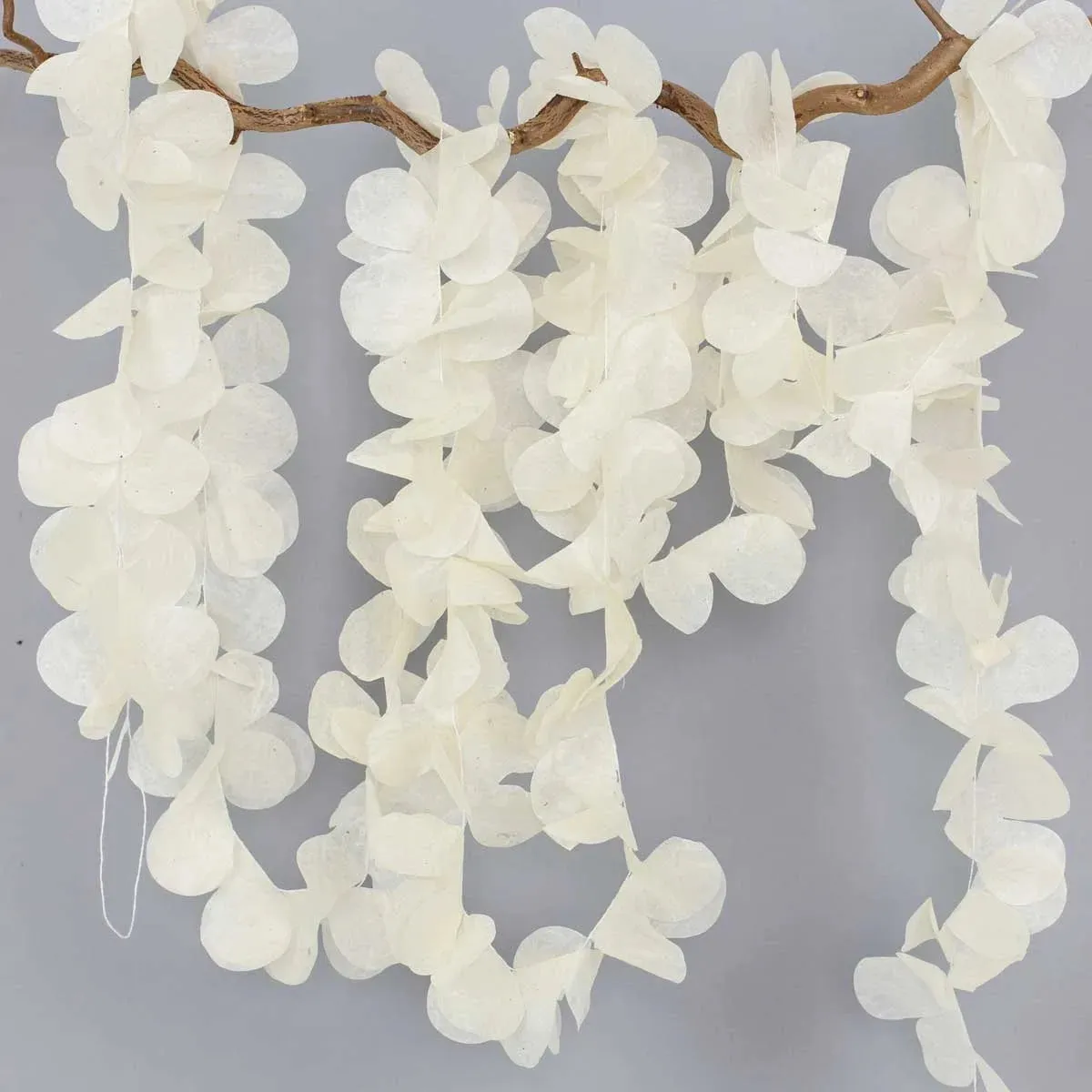Flounce Garland White