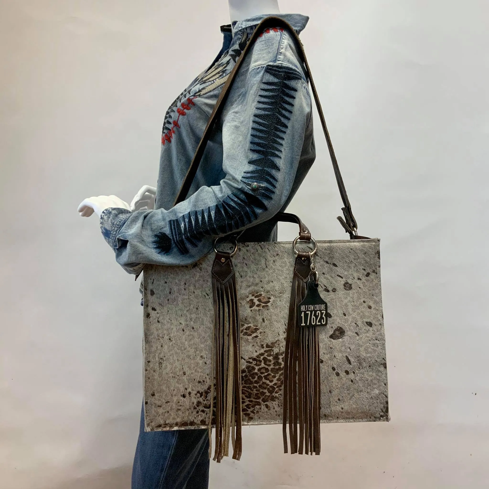 Get Outta Town Hybrid Tote - #17623