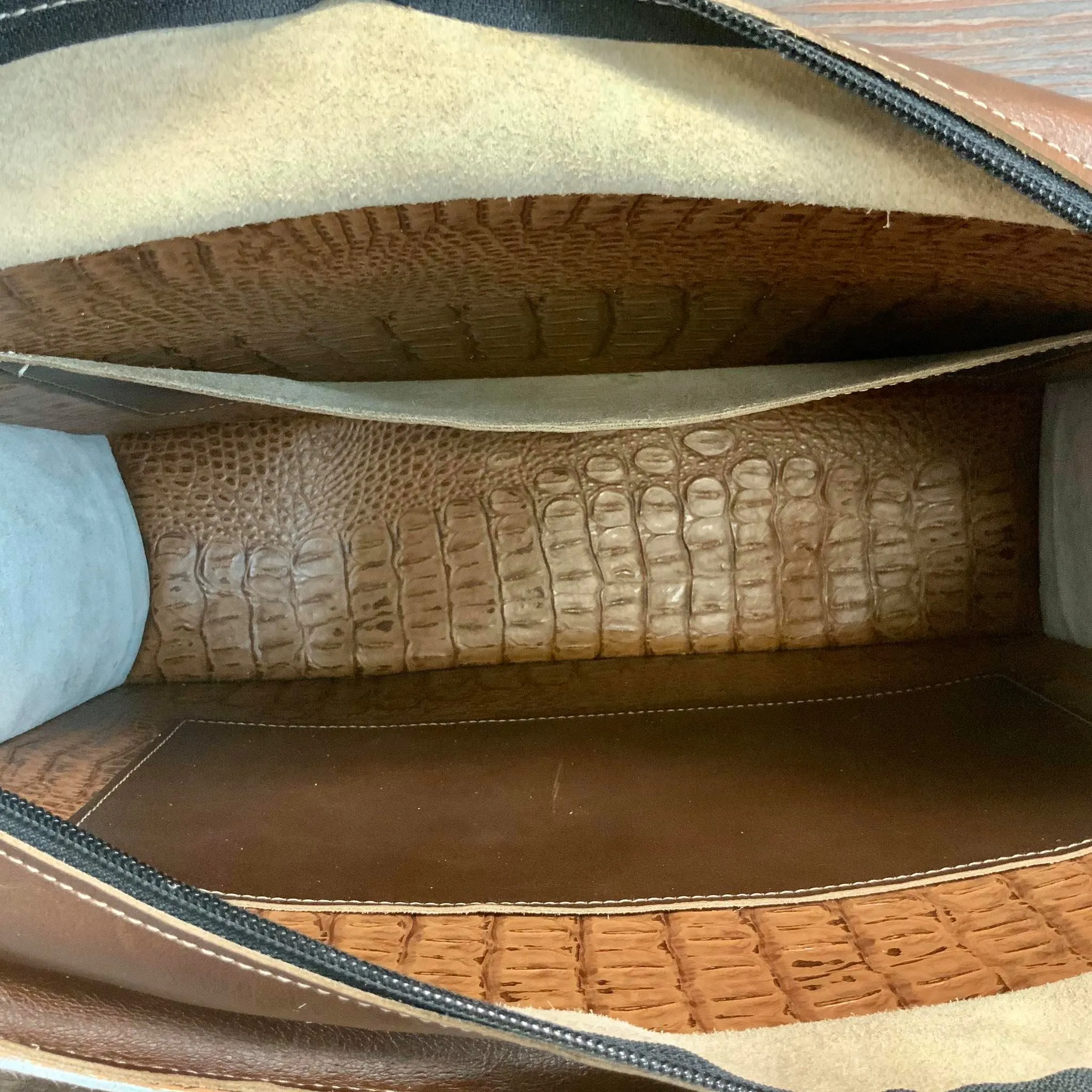 Get Outta Town Hybrid Tote - #17623