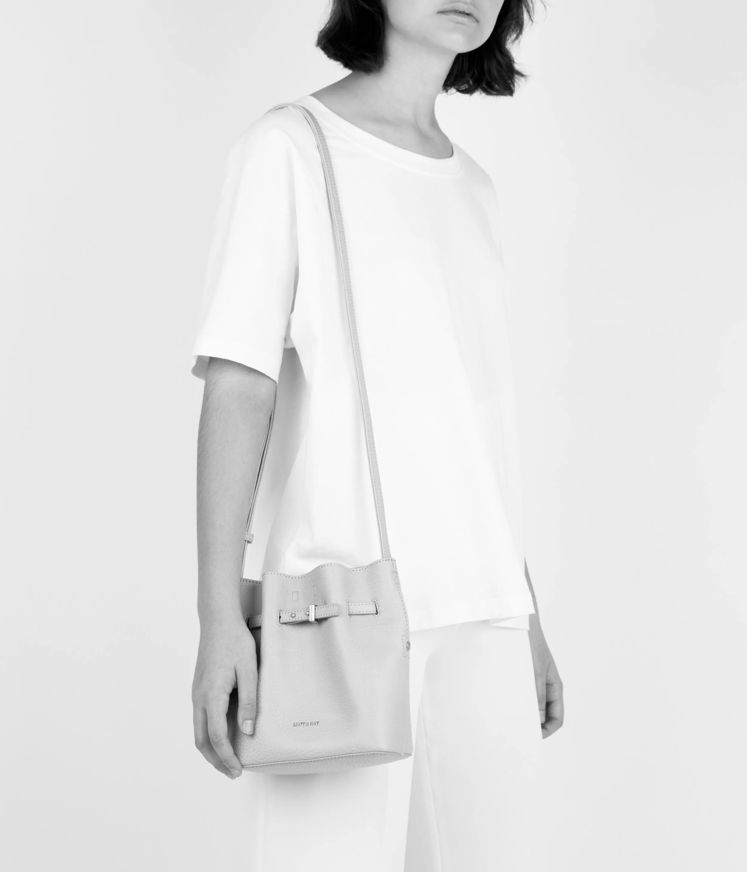 LEXIMINI Vegan Bucket Bag - Dwell