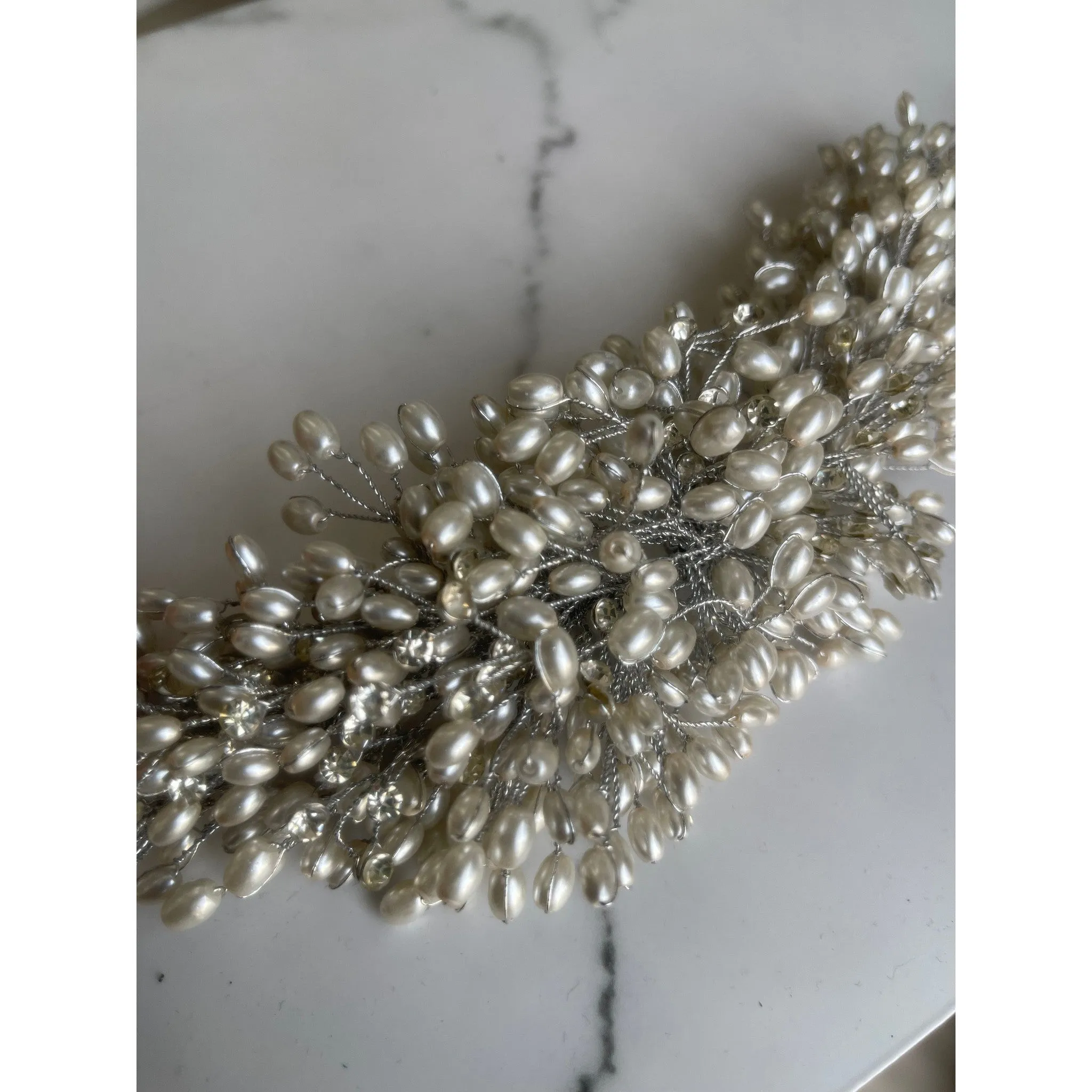Luxurious Pearl & Crystals Headpiece