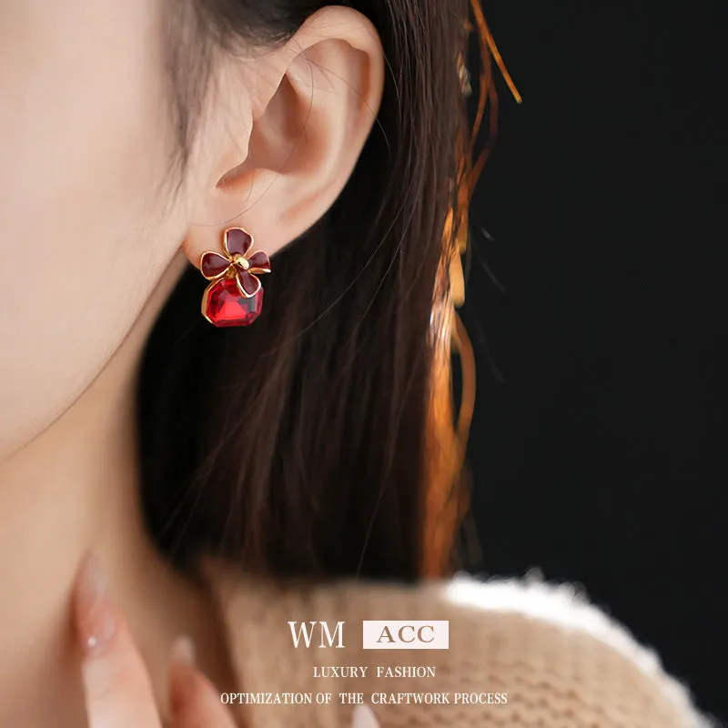 Luxurious Quadrilateral Geometric Flower Alloy Oil Dripping Earrings