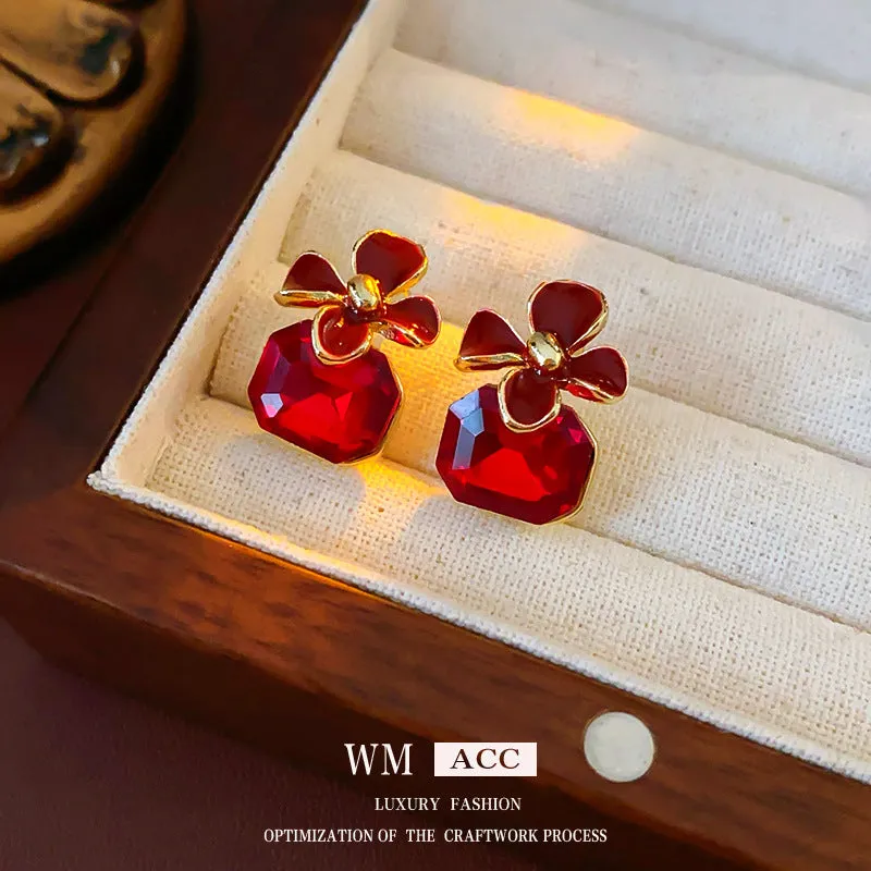 Luxurious Quadrilateral Geometric Flower Alloy Oil Dripping Earrings