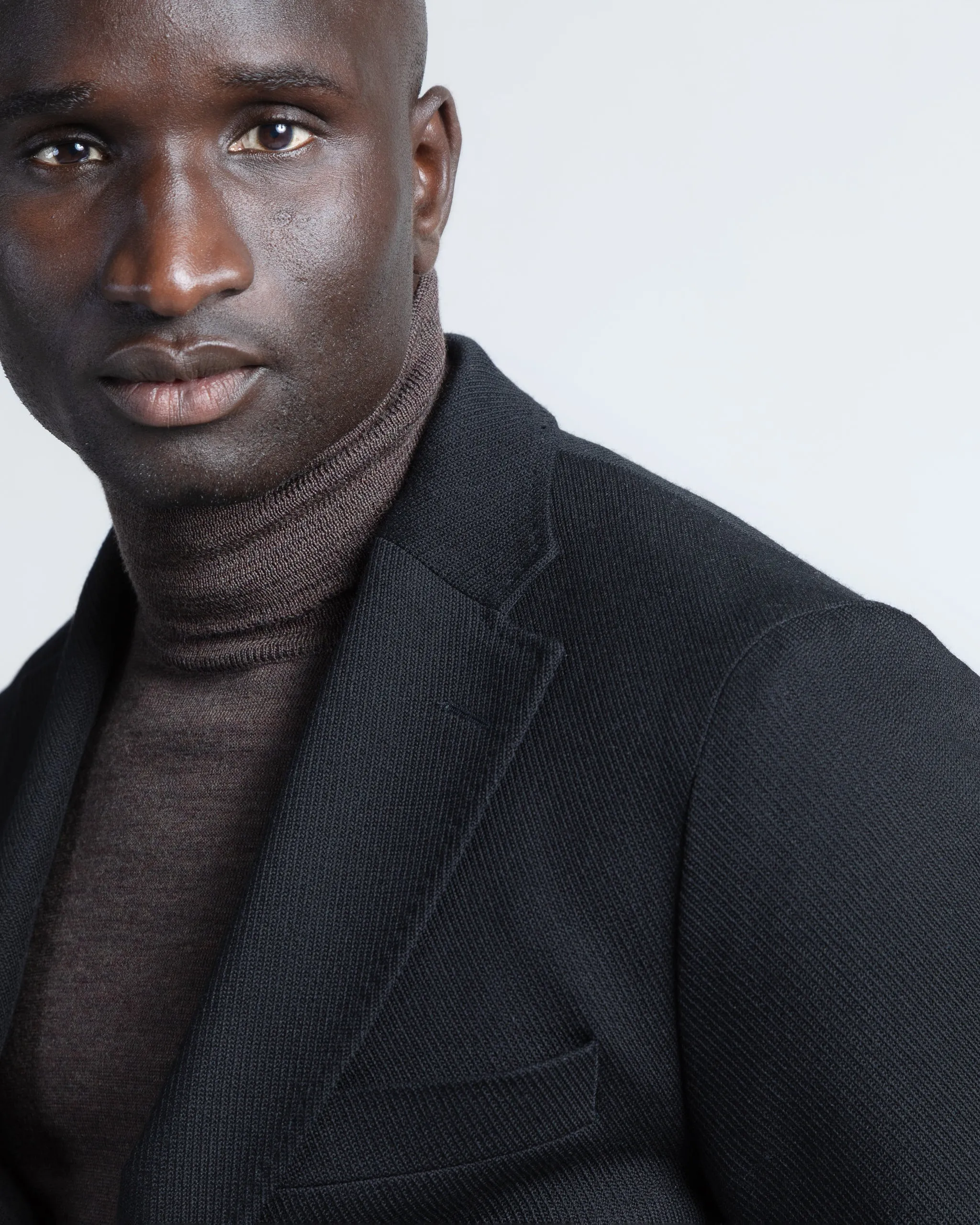 Luxurious Twill Jacket in Black