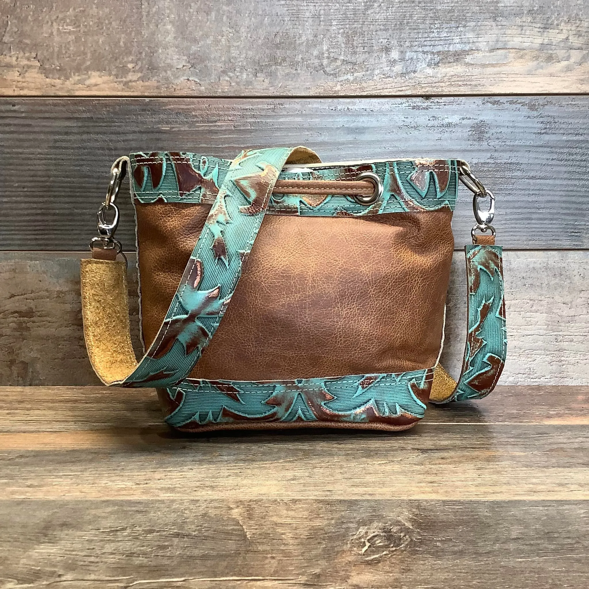 Mini Feed Bucket - #48263