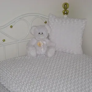 Neutral White Faux Fur Blanket