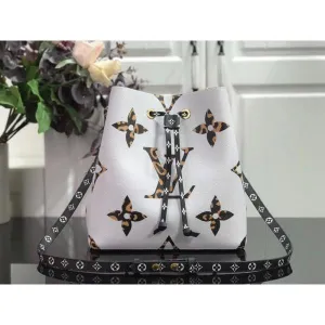 Néonoé Bucket Bag In Animal Print Monogram M44679 White 2019