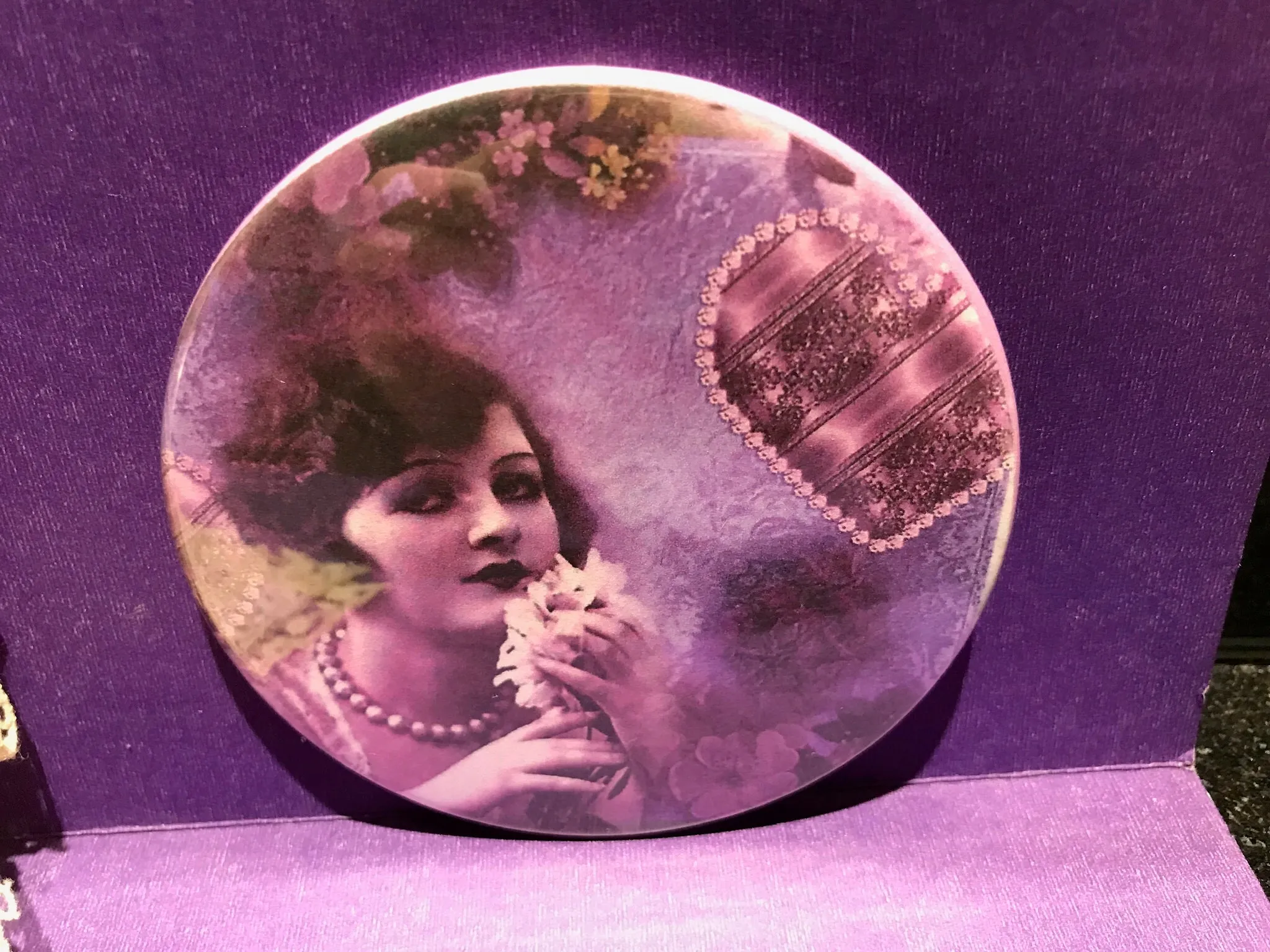 Pocket Mirror- Hearts and Thoughts