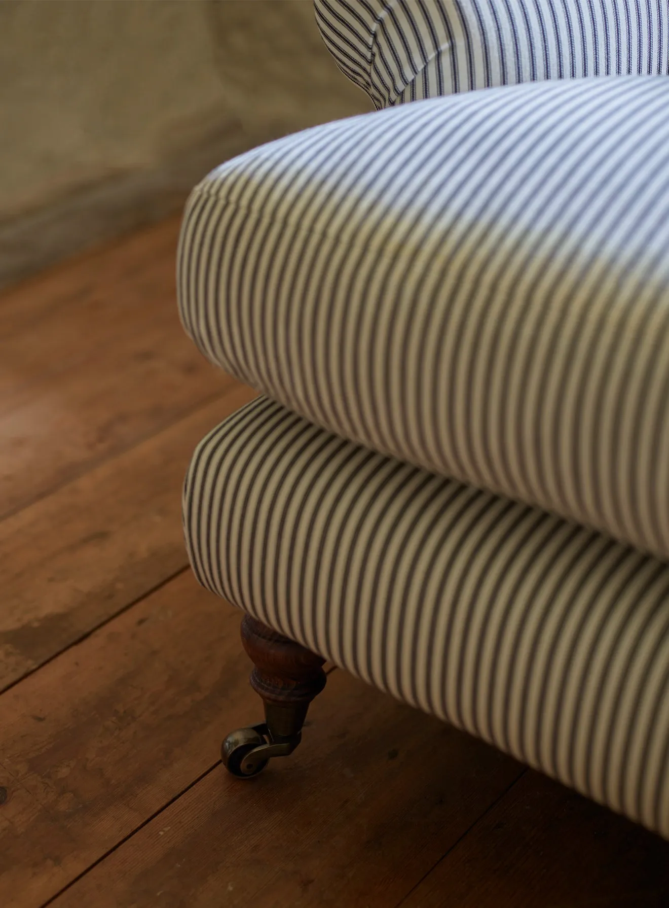Remy Sofa, Two Seater, Clover Velvet