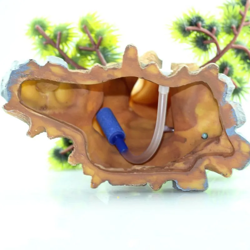 RQ2007 Treehouse Aquarium Decoration 18.5x13.5x19cm