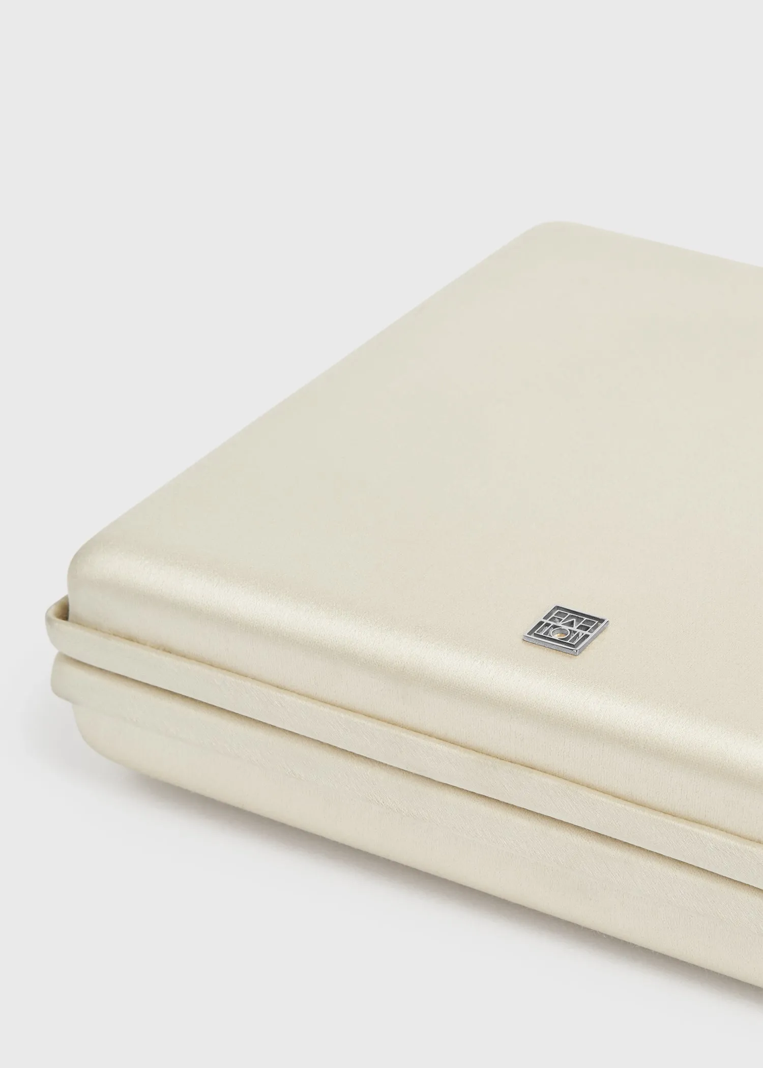 Satin box clutch ecru