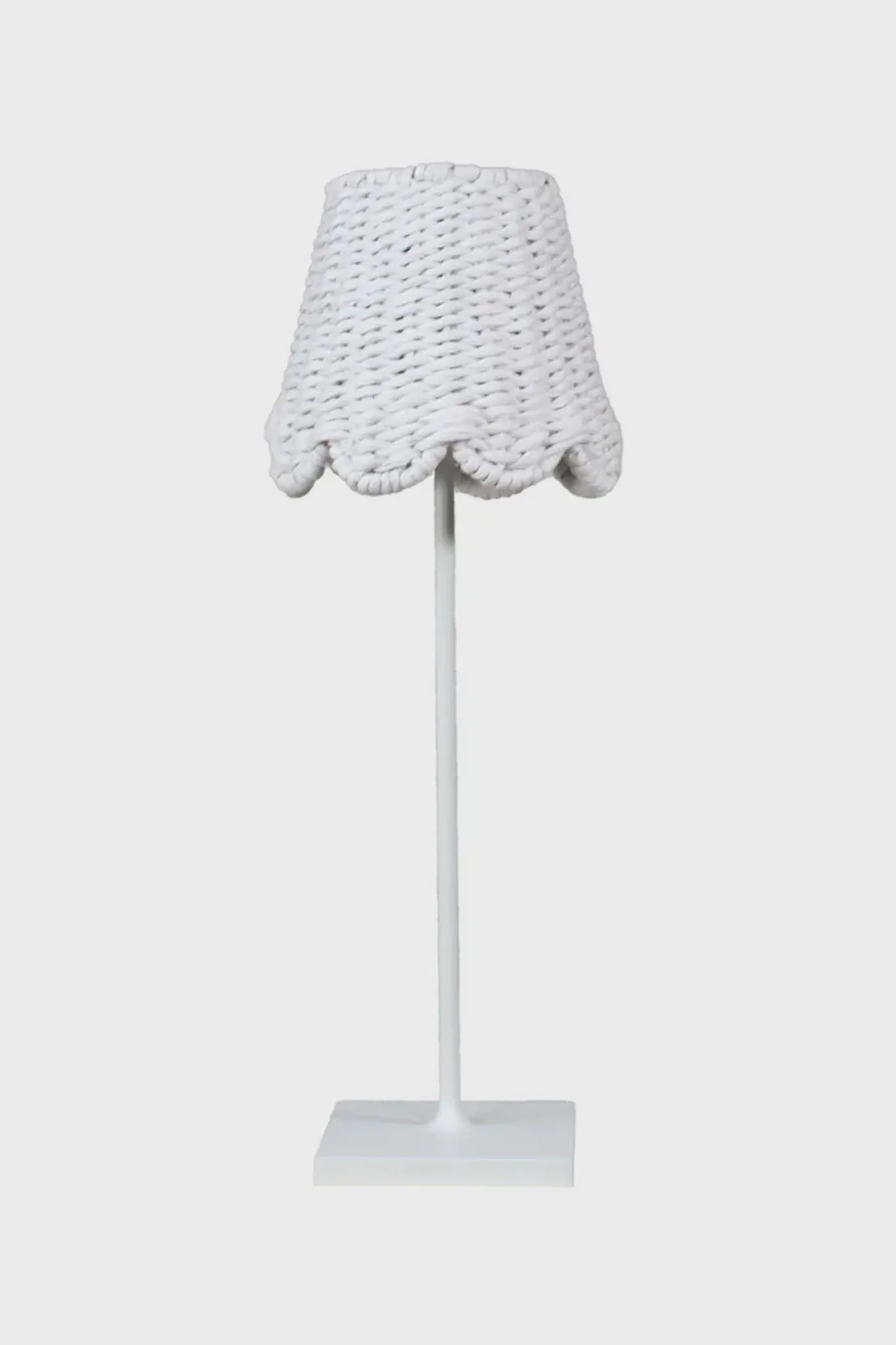Scalloped Twisted White Paper Zafferano Lampshade