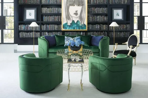 Signature Promethean - La Vie De La Fete Sofa