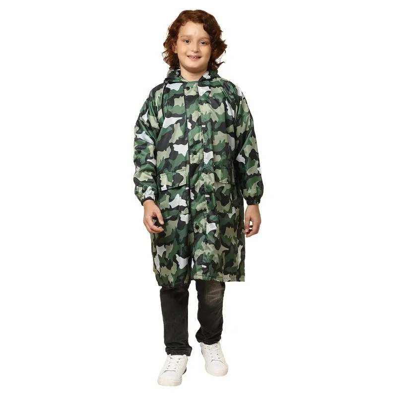 THE CLOWNFISH Felix Series Kids Waterproof PVC Longcoat with Adjustable Hood & Extra Space for Backpack/Schoolbag Holding. Plastic Pouch. Kid Age-8-9 years (Size-33-Light Blue)