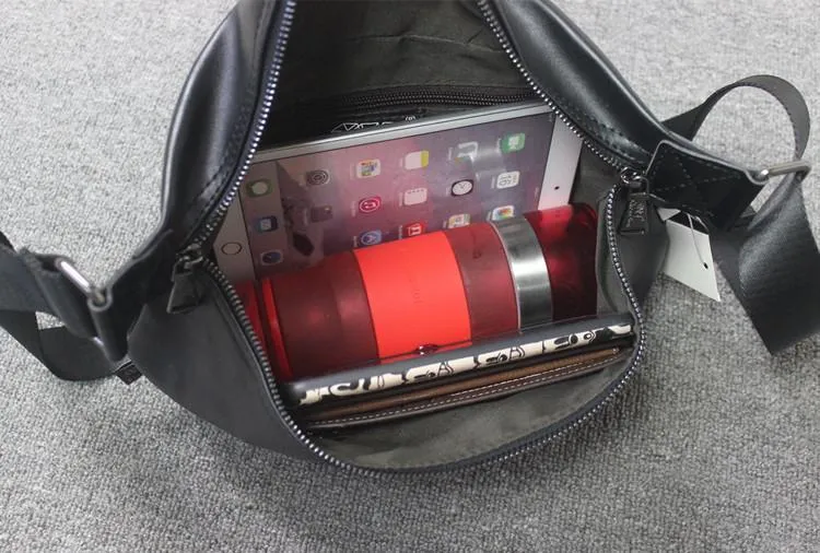 Vvsha  Christmas Gift Large-Capacity Messenger Bag