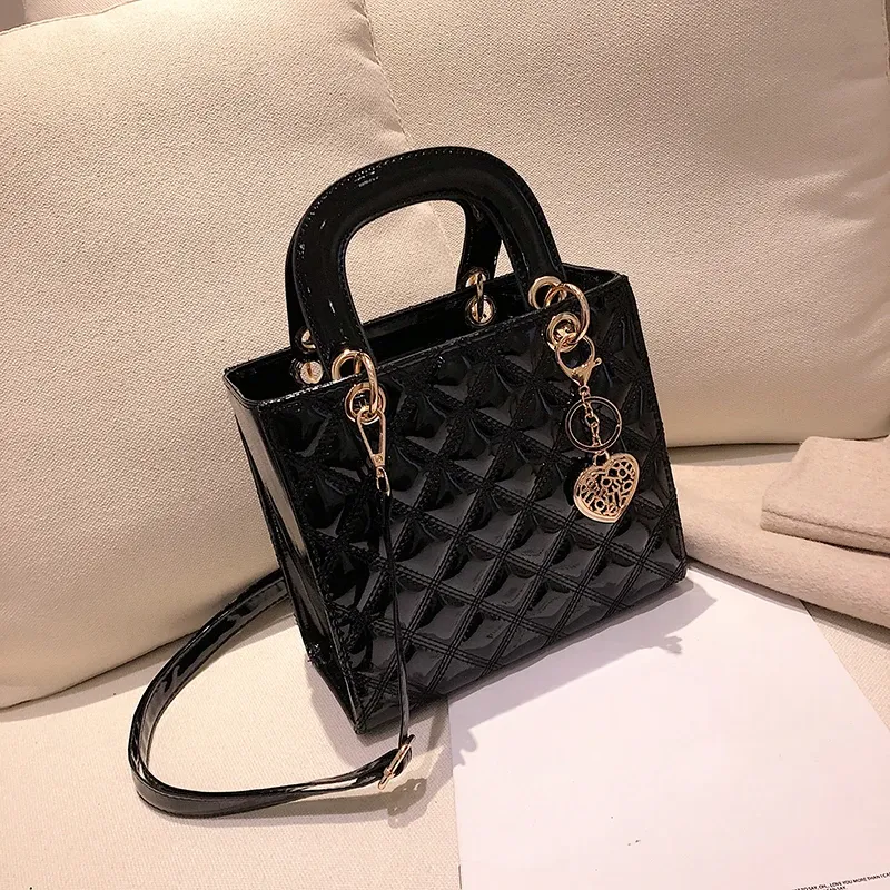 Women Handbag Classic Square Totes Hand Bag Luxury Brand Women Bags Bright Leather Shoulder Bags For Women and ladyes.