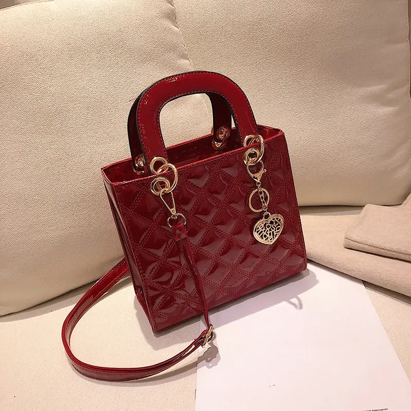 Women Handbag Classic Square Totes Hand Bag Luxury Brand Women Bags Bright Leather Shoulder Bags For Women and ladyes.