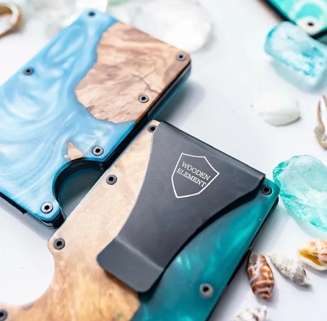 Wood and Resin Smart Wallet (Purple)
